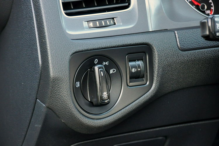 Volkswagen Golf 1.6TDI(110KM) Duża Navi Welur Reling 2xParktronik I Wł Alu16"ASO VW zdjęcie 36