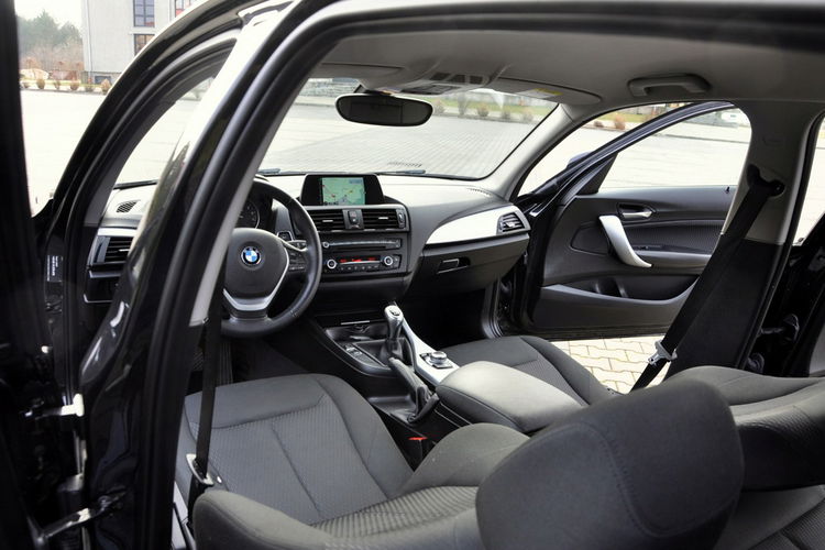 118 1.6i(170KM) Lift Xenon Led Duża Navi Parktronik I Wł Alu17"ASO BMW zdjęcie 27