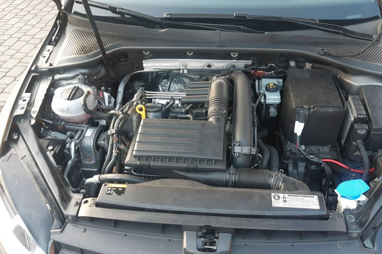 Golf Volkswagen Golf 1.4 TSI BlueMotion Technology Comfortline zdjęcie 21