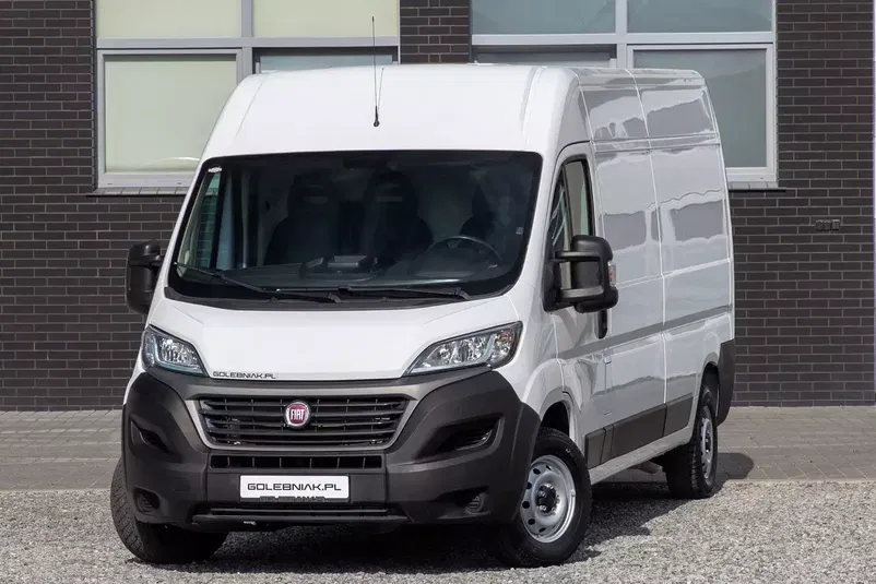 samochód dostawczy Fiat zdjęcie 1