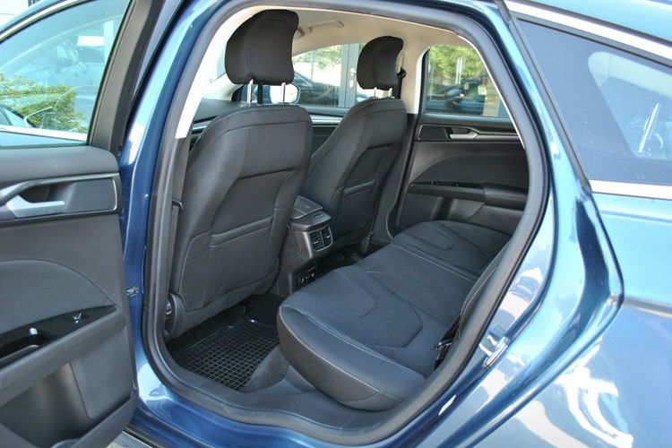 Mondeo Liftback Titanium 2.0 EcoBlue A8 ASO Forda Gwarancja Ford Używane zdjęcie 12