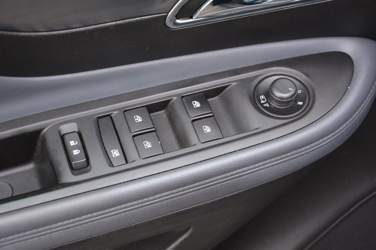 Opel Mokka Innovation bi-Xenon Ledy Navi Kamera Skóry Grzana Kier 2xPar Aso zdjęcie 28