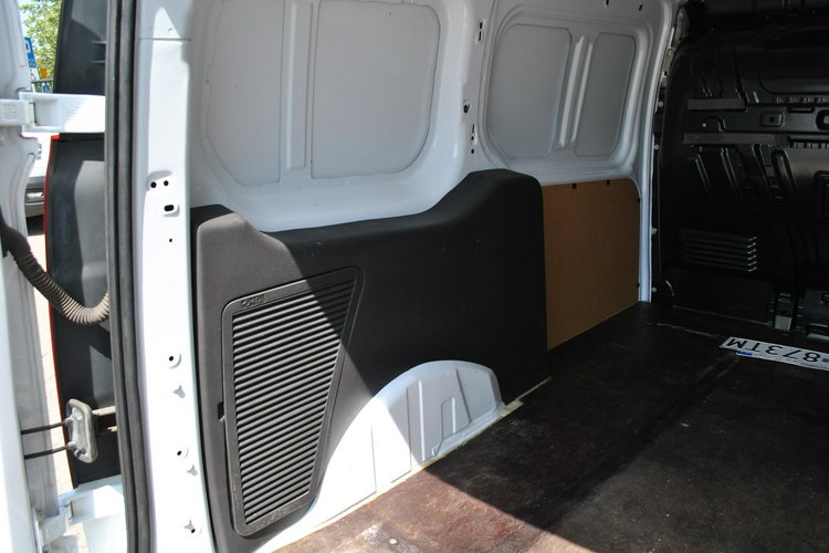 Transit Connect Ford Transit Connect Van Trend 210L2 1,  5TDCi 120KM Gwar. Ford Używane zdjęcie 12