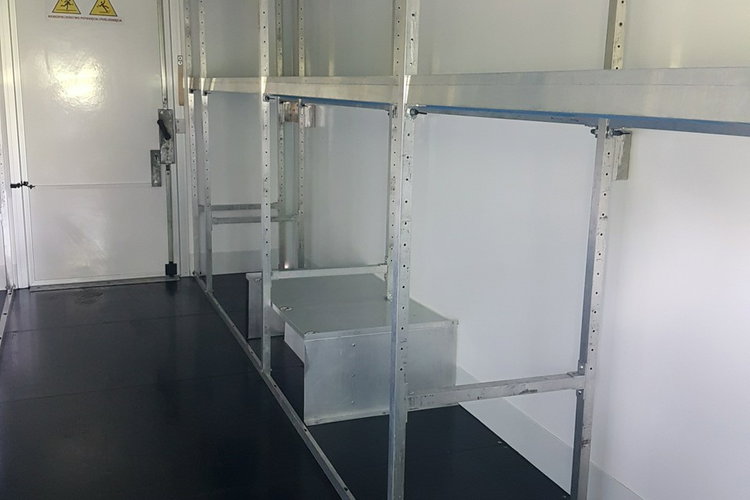 Iveco Daily KONTENER NISKOPODŁOGOWY 4.43x2.23x2.42 SKLEP BAR FOODTRUCK KAMPER AC zdjęcie 38