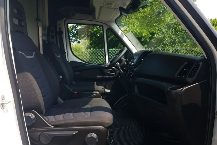 Iveco Daily KONTENER NISKOPODŁOGOWY 4.43x2.23x2.42 SKLEP BAR FOODTRUCK KAMPER AC zdjęcie 21