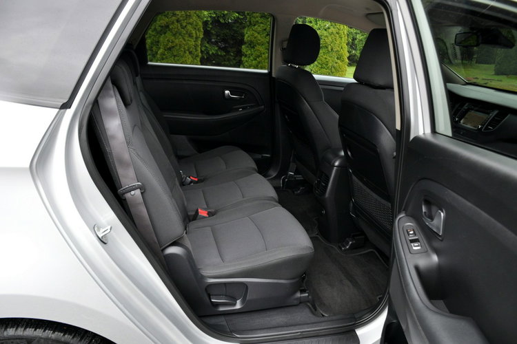 Kia Carens 1.7CRDI(141KM) 96tyś.km Led Navi Kamera Grzana Kierownica Alu17"ASO zdjęcie 19