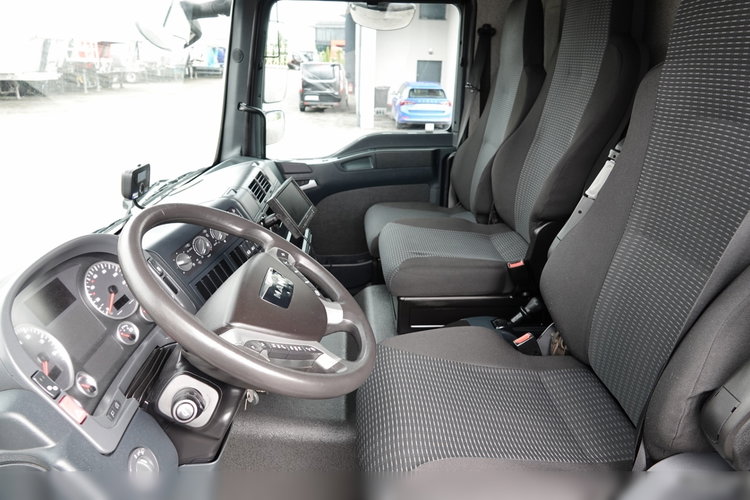 MAN TGM 12.290 / 4x2 / CHŁODNIA 6, 5 M / AGREGAT THERMO KING T-600 R  / WINDA ZAŁADOWCZA DHOLLANDIA / SPROWADZONY  zdjęcie 37