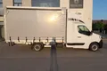 samochód dostawczy Renault zdjęcie 3