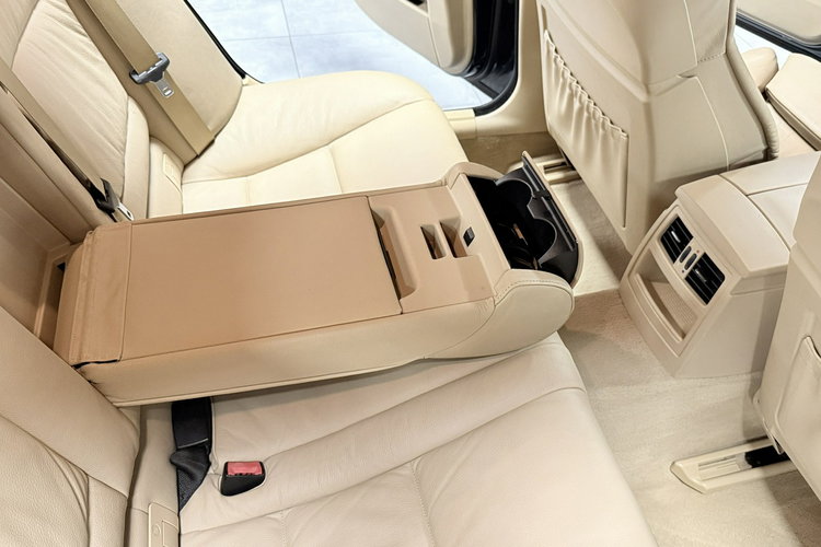 BMW 525 525i 218KM Exclusive Skóry Bi-XenonNavi Professional Komfortsitze zdjęcie 31