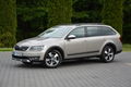 samochód osobowy Skoda zdjęcie 3