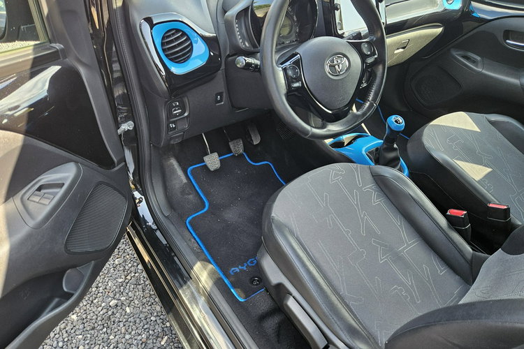 Aygo Toyota Aygo Prime X-Treme Klimatyzacja / Tempomat / Kamera zdjęcie 12