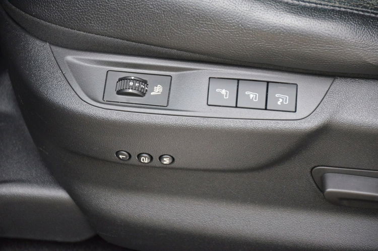 Citroen DS5 Hybrid4 Masaże Kamera Bi-xenon Panorama Pamięci Keyless go FULL zdjęcie 25