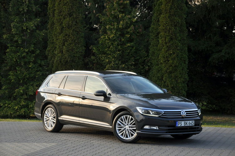 Volkswagen Passat 2.0TDI(190KM) Full Led Radar ACC Skóry Masaże Reling F1 Alu18"ASO VW zdjęcie 3