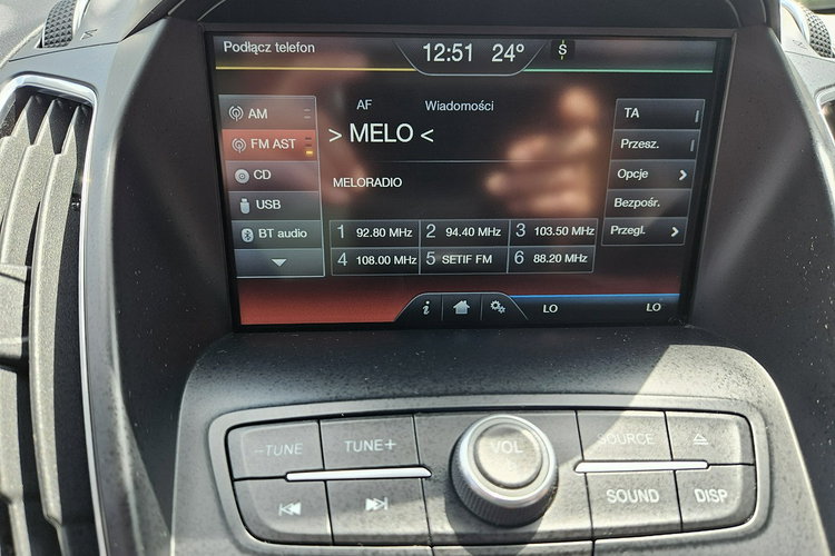 Ford C-Max 1 właściciel / Nawigacja / Kamera / Podgrzewane fotele / Tempomat zdjęcie 12