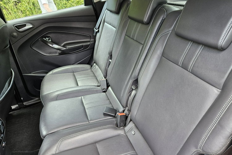 Ford C-Max 1 właściciel / Nawigacja / Kamera / Podgrzewane fotele / Tempomat zdjęcie 17