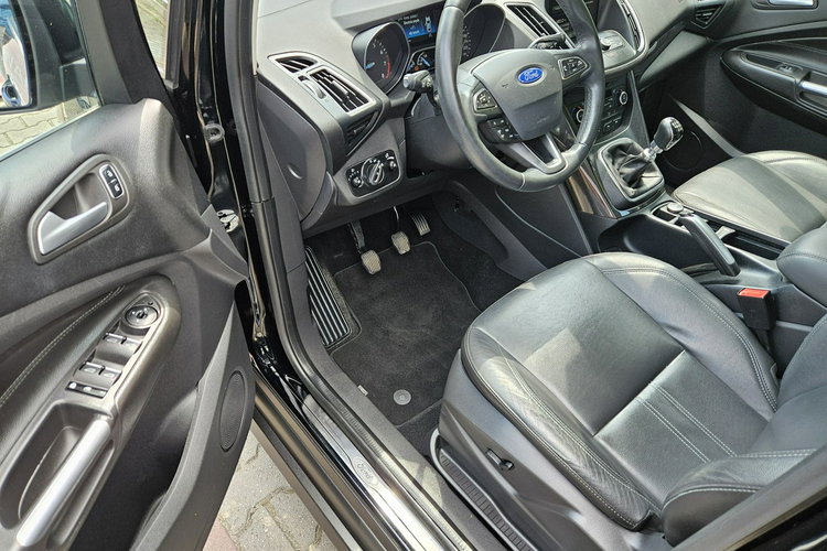 Ford C-Max 1 właściciel / Nawigacja / Kamera / Podgrzewane fotele / Tempomat zdjęcie 7