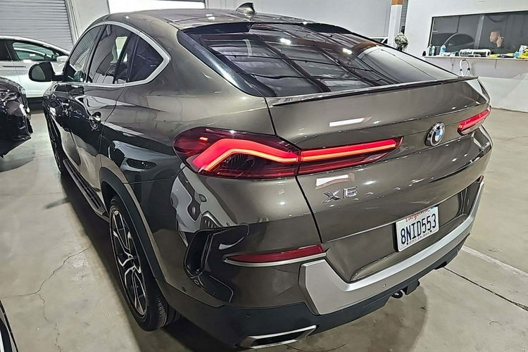 BMW X6 Full Opcja xDrive40i BEZWYPADKOWY zdjęcie 3