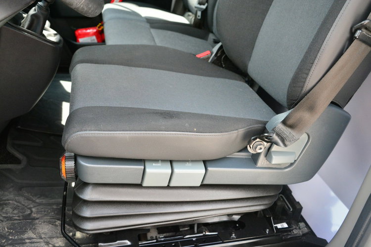 Renault Master max master L3H2 pełna opcja serwis lift 2023 zdjęcie 8