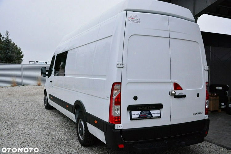 Renault Master 7 osobowy brygadówka doka max pełna opcja niski przebieg zdjęcie 4