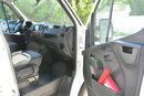 Renault Master średniak L2H2 3 osobowy blaszak pełna opcja regały serwis 130KM zdjęcie 8
