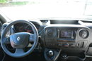 Renault Master średniak L2H2 3 osobowy blaszak pełna opcja regały serwis 130KM zdjęcie 9