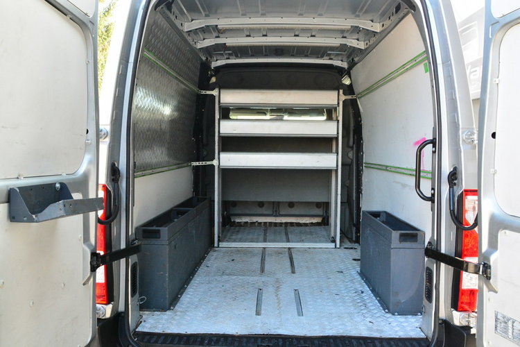Master Renault Master 7 osobowy brygadówka doka max pełna opcja servis regały zdjęcie 5