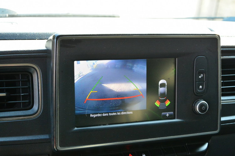 Master Renault Master 7 osobowy brygadówka doka max pełna opcja servis regały zdjęcie 9