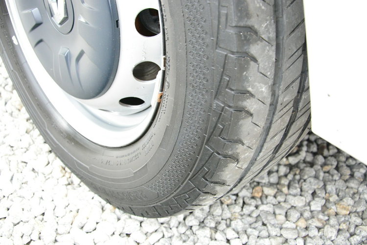 Master Renault Master 7 osobowy brygadówka doka max pełna opcja servis regały zdjęcie 12