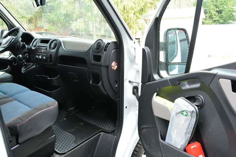 Renault Master średniak 7 osobowy brygadówka doka pełna opcja zdjęcie 7