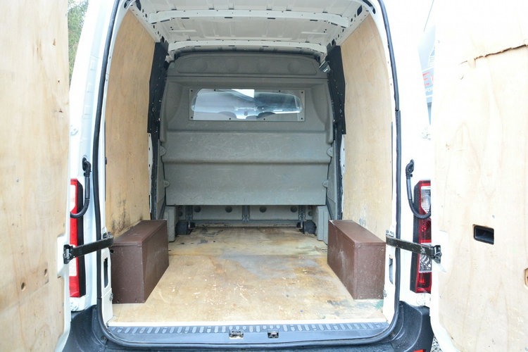 Renault Master średniak 7 osobowy L2H2 brygadówka doka zdjęcie 5
