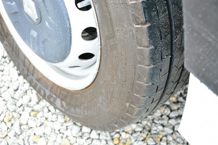 Renault Master średniak 7 osobowy L2H2 brygadówka doka zdjęcie 9