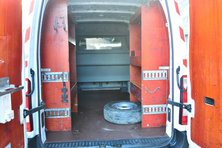 Renault Master 7 osobowy brygadówka doka max pełna opcja servis regały zdjęcie 5