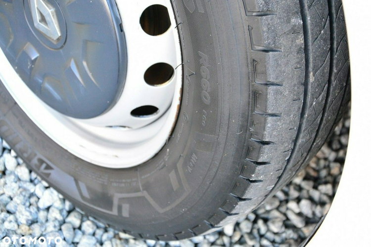 Renault Master średniak 7 osobowy L2H2 brygadówka doka zdjęcie 10