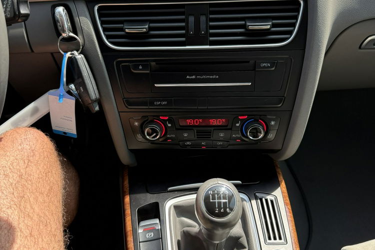 Audi A4 3.0 TDI 240 KM Navi Bi-Xenon Climatron Elek.Fotel -Grzane Gwarancja zdjęcie 20