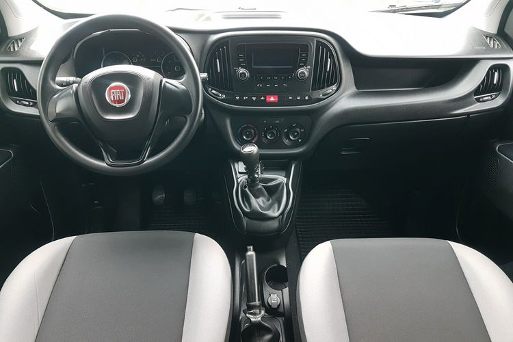 Fiat Doblo MAXI 5 OSÓB DŁUGI KLIMA 6-BIEGÓW KRAJOWY 2 X DRZWI BOCZNE PRZESUWNE zdjęcie 21