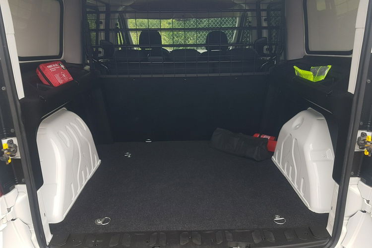 Fiat Doblo MAXI 5 OSÓB DŁUGI KLIMA 6-BIEGÓW KRAJOWY 2 X DRZWI BOCZNE PRZESUWNE zdjęcie 23