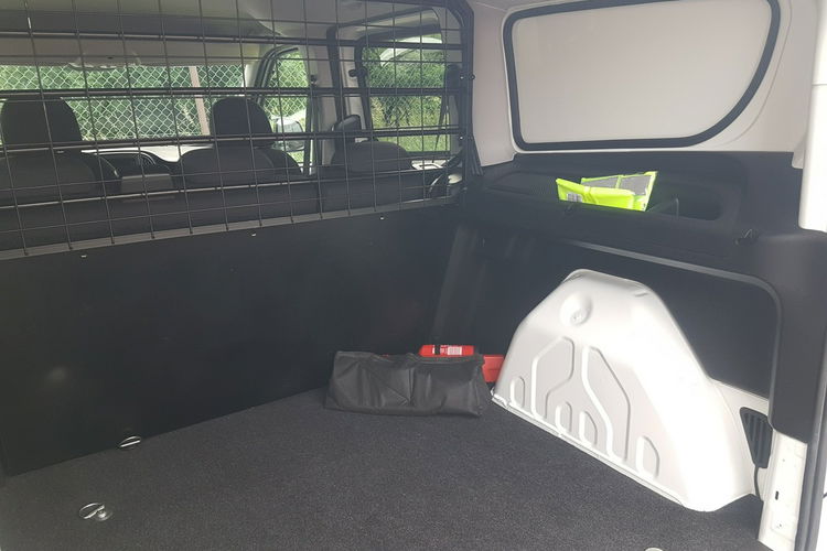 Fiat Doblo MAXI 5 OSÓB DŁUGI KLIMA 6-BIEGÓW KRAJOWY 2 X DRZWI BOCZNE PRZESUWNE zdjęcie 24