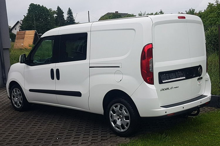 Fiat Doblo MAXI 5 OSÓB DŁUGI KLIMA 6-BIEGÓW KRAJOWY 2 X DRZWI BOCZNE PRZESUWNE zdjęcie 3