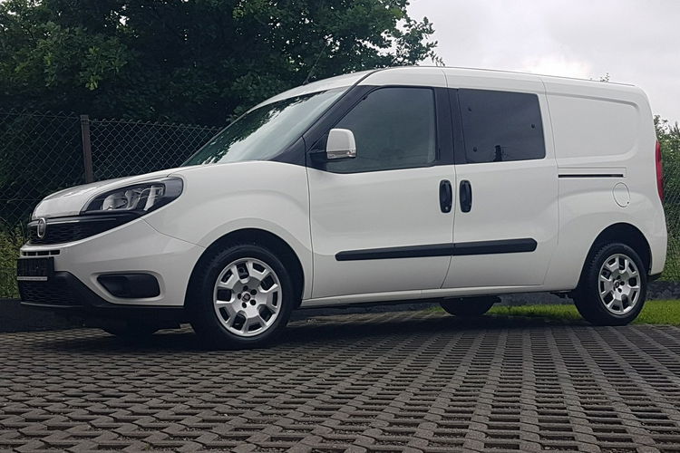 Fiat Doblo MAXI 5 OSÓB DŁUGI KLIMA 6-BIEGÓW KRAJOWY 2 X DRZWI BOCZNE PRZESUWNE zdjęcie 33