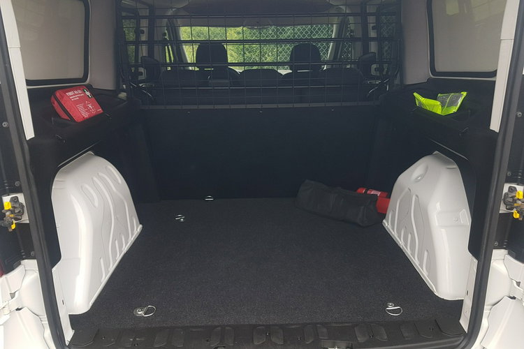 Fiat Doblo MAXI 5 OSÓB DŁUGI KLIMA 6-BIEGÓW KRAJOWY 2X DRZWI BOCZNE PRZESUWNE zdjęcie 23