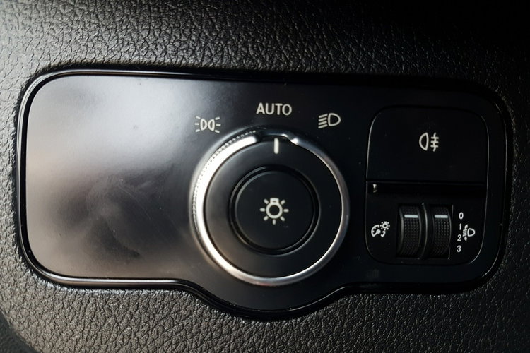 Mercedes Sprinter MAXI CHŁODNIA AGREGAT 2 KOMORY GRZANIE KLIMA IZOTERMA BLASZAK zdjęcie 35