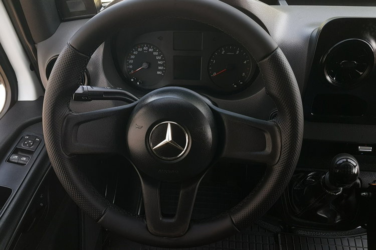 Mercedes Sprinter MAXI CHŁODNIA AGREGAT 2 KOMORY GRZANIE KLIMA IZOTERMA BLASZAK zdjęcie 36