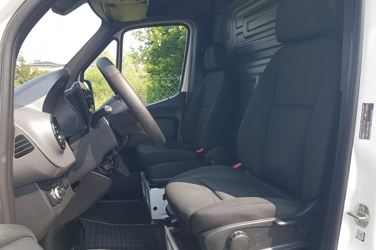 Mercedes Sprinter MAXI CHŁODNIA AGREGAT 2 KOMORY GRZANIE KLIMA IZOTERMA BLASZAK zdjęcie 8