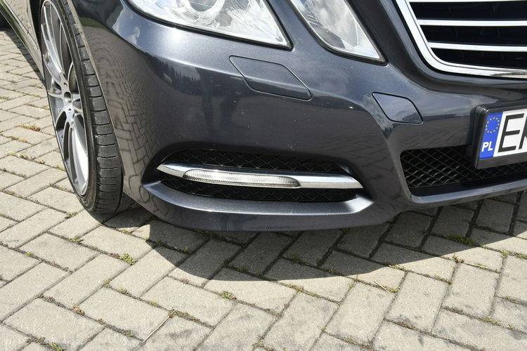 Mercedes E 200 2.2cdi Serwis.Klimatr 2 str.DVD.Skóry.Kam.Cof.Asystent Parkowania.Ledy zdjęcie 6