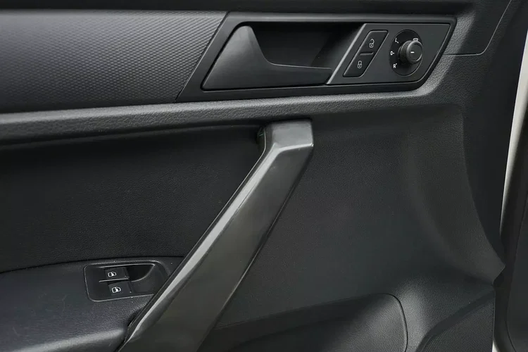 Volkswagen Caddy Maxi zdjęcie 18