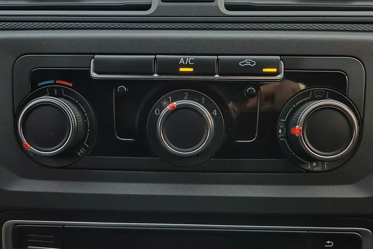 Volkswagen Caddy Maxi zdjęcie 18