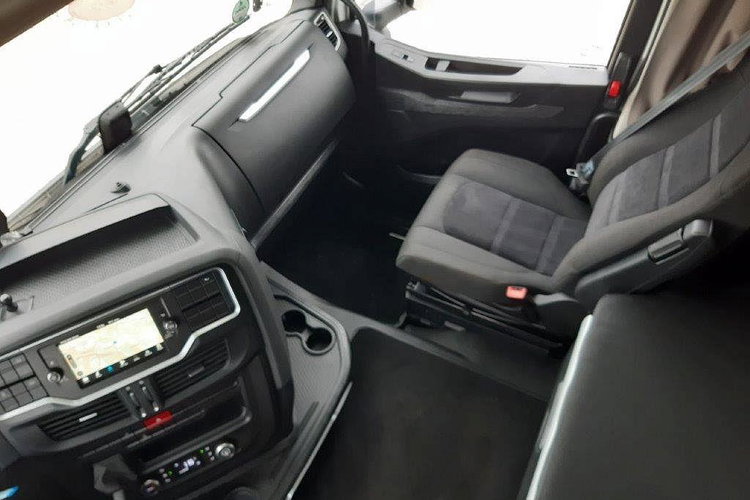 IVECO S-way LNG zdjęcie 7