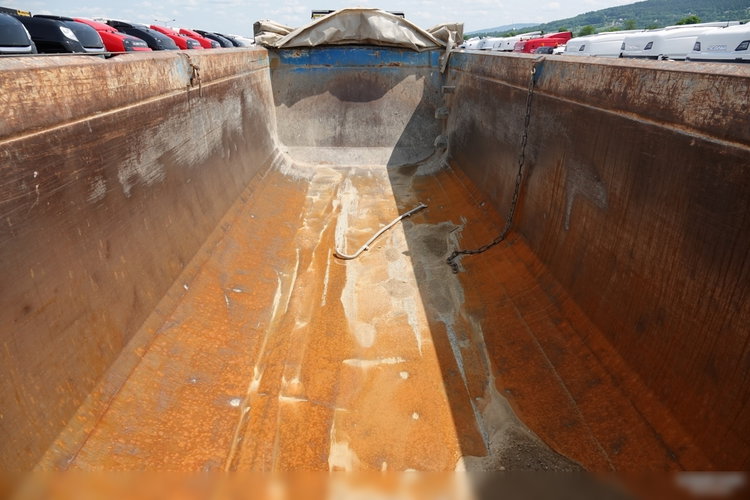 Schmitz WYWROTKA / 24 m3 /  RYNNA STALOWA  / OŚ PODNOSZONA / AUTOMATYCZNA  PLANDEKA / KAMERA COFANIA / SPROWADZONA zdjęcie 14