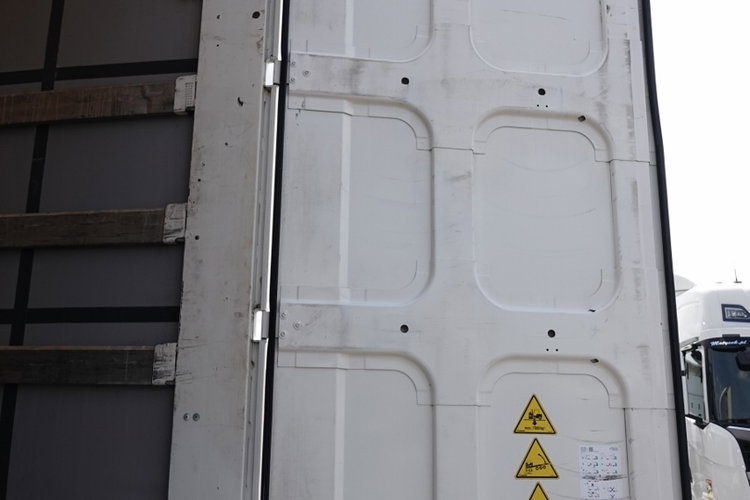 Krone / FIRANKA / STANDARD / OPONY 100% / DACH PODNOSZONY / OŚ PODNOSZONA zdjęcie 14