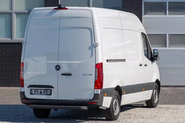 Mercedes Sprinter L2H2 317 CDI ŚREDNI zdjęcie 2